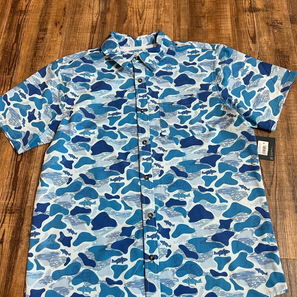 Magellan Men's Shore & Line Washed Out Pocket Button-Down Fishing Shirt